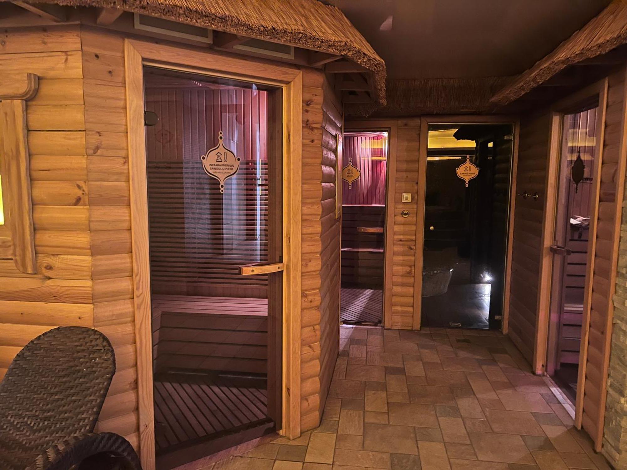 Baltazaras Aparthotel VNO Eksteriør bilde